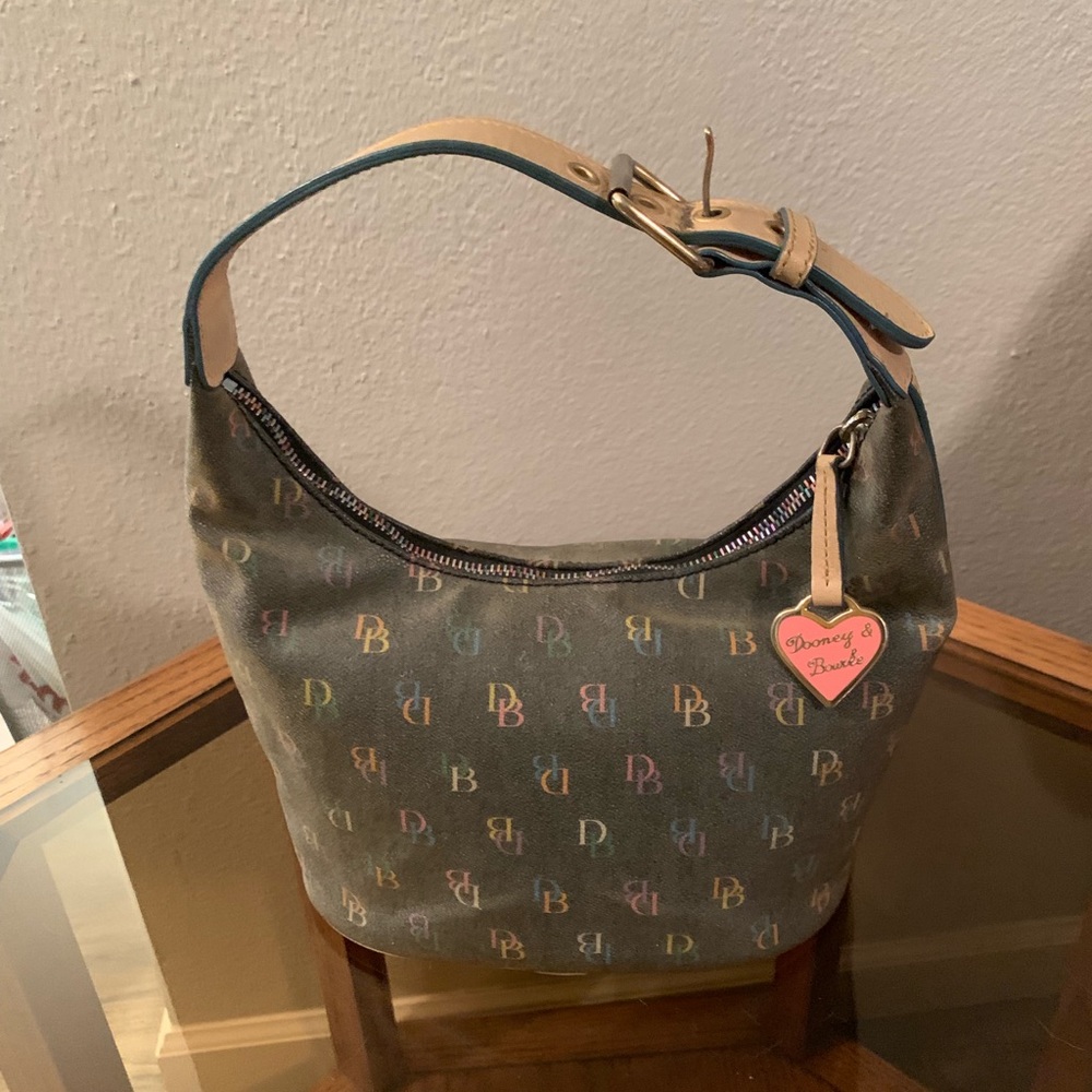 Purse - Picture 2 of 4
